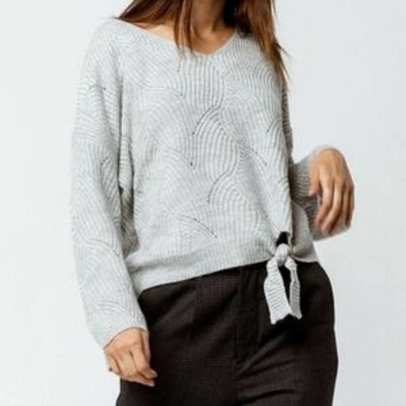 Roxy Sweaters - Roxy Tie Front Gray Sweater oversized